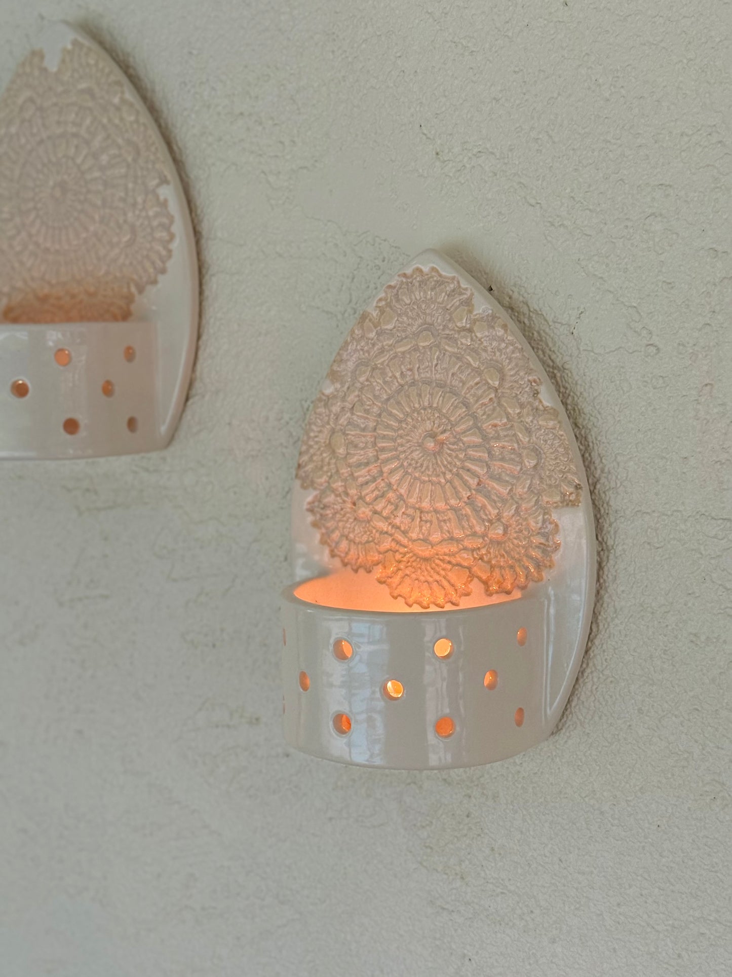 Lace Pattern Candle Holder