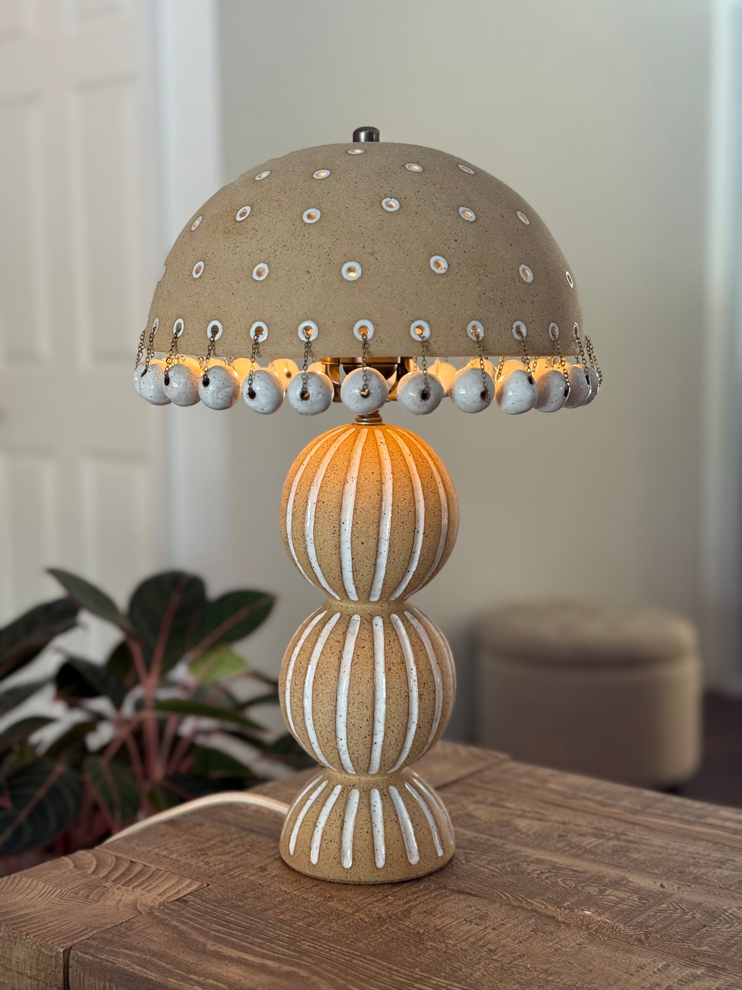 Pearla Lamp