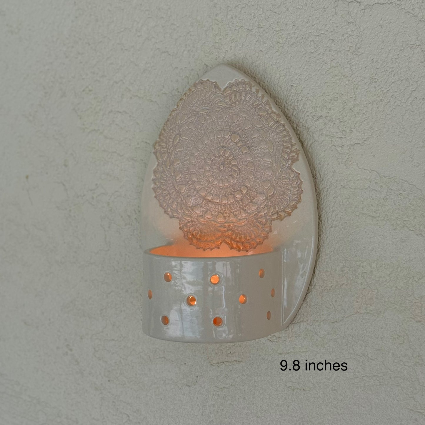Lace Pattern Candle Holder