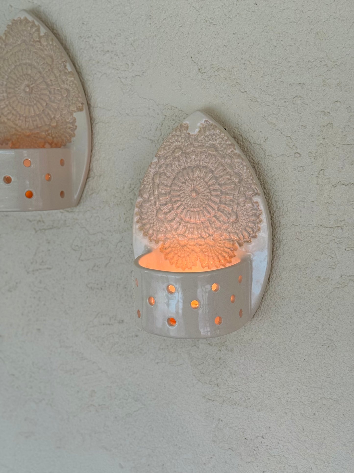 Lace Pattern Candle Holder
