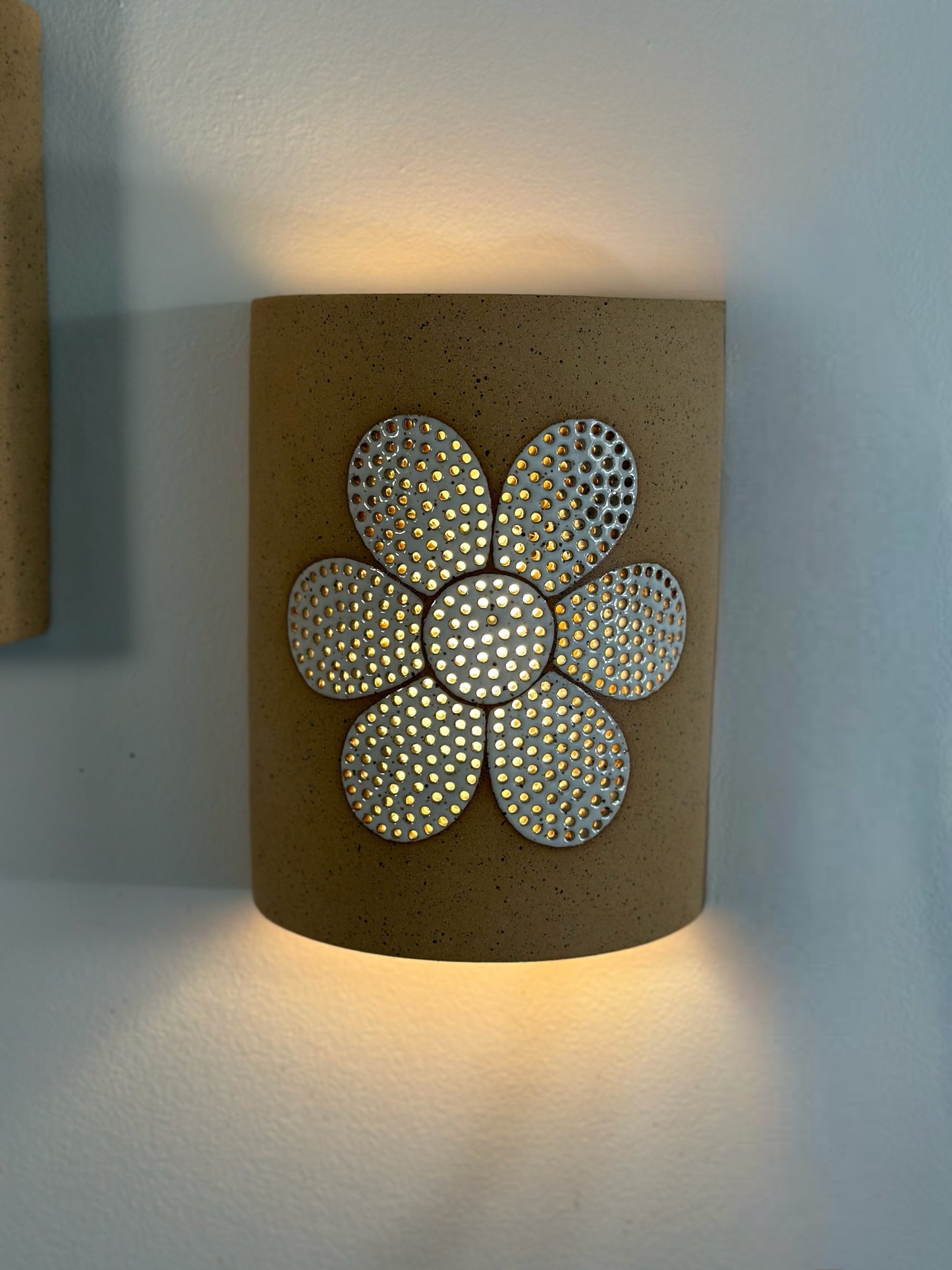 Flora Sconce