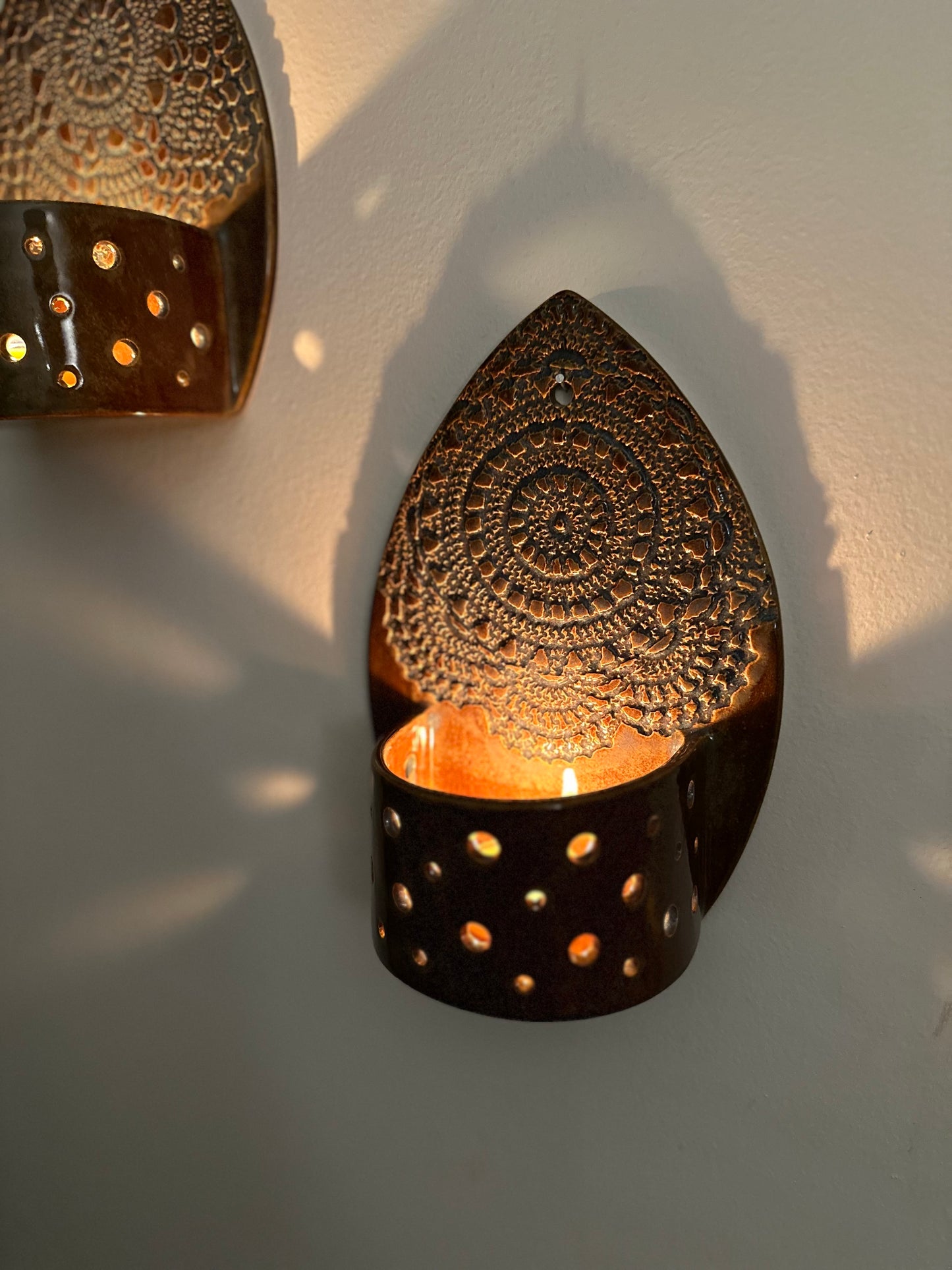 Lace Pattern Candle Holder