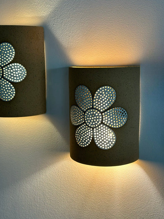 Flora Sconce