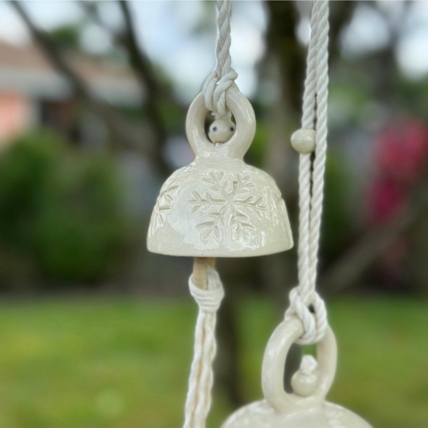 Snowflakes Bell