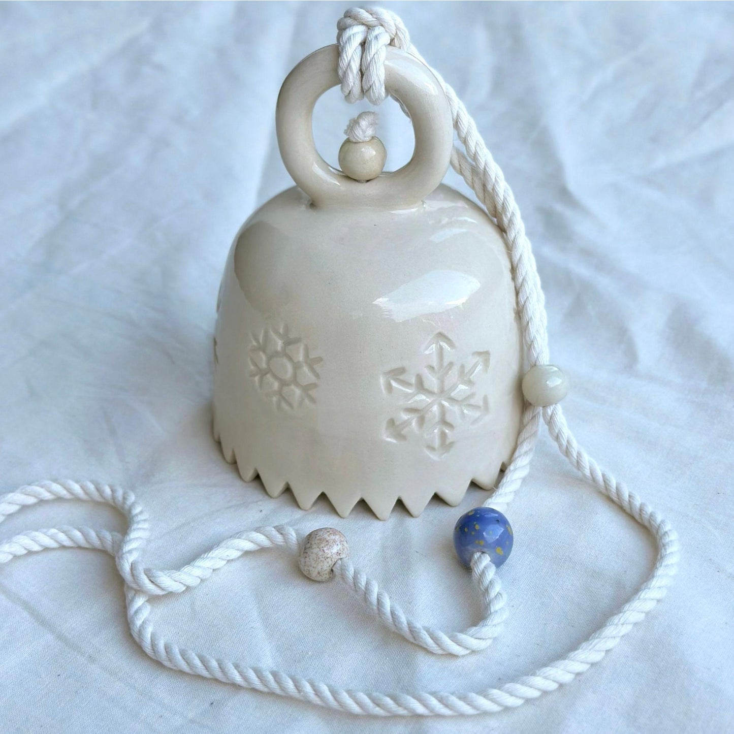 Snowflakes Bell