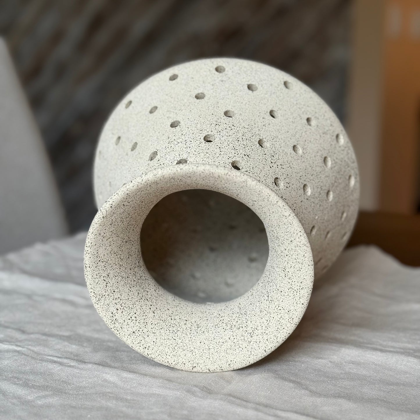 Speckled Vase Form Ceramic Pendant Light