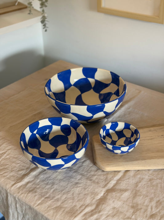 Wavy Checkered Bowls