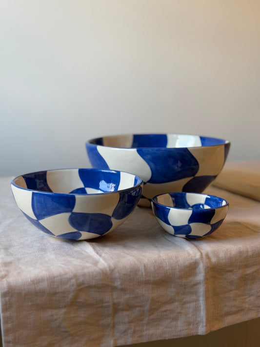 Wavy Checkered Bowls