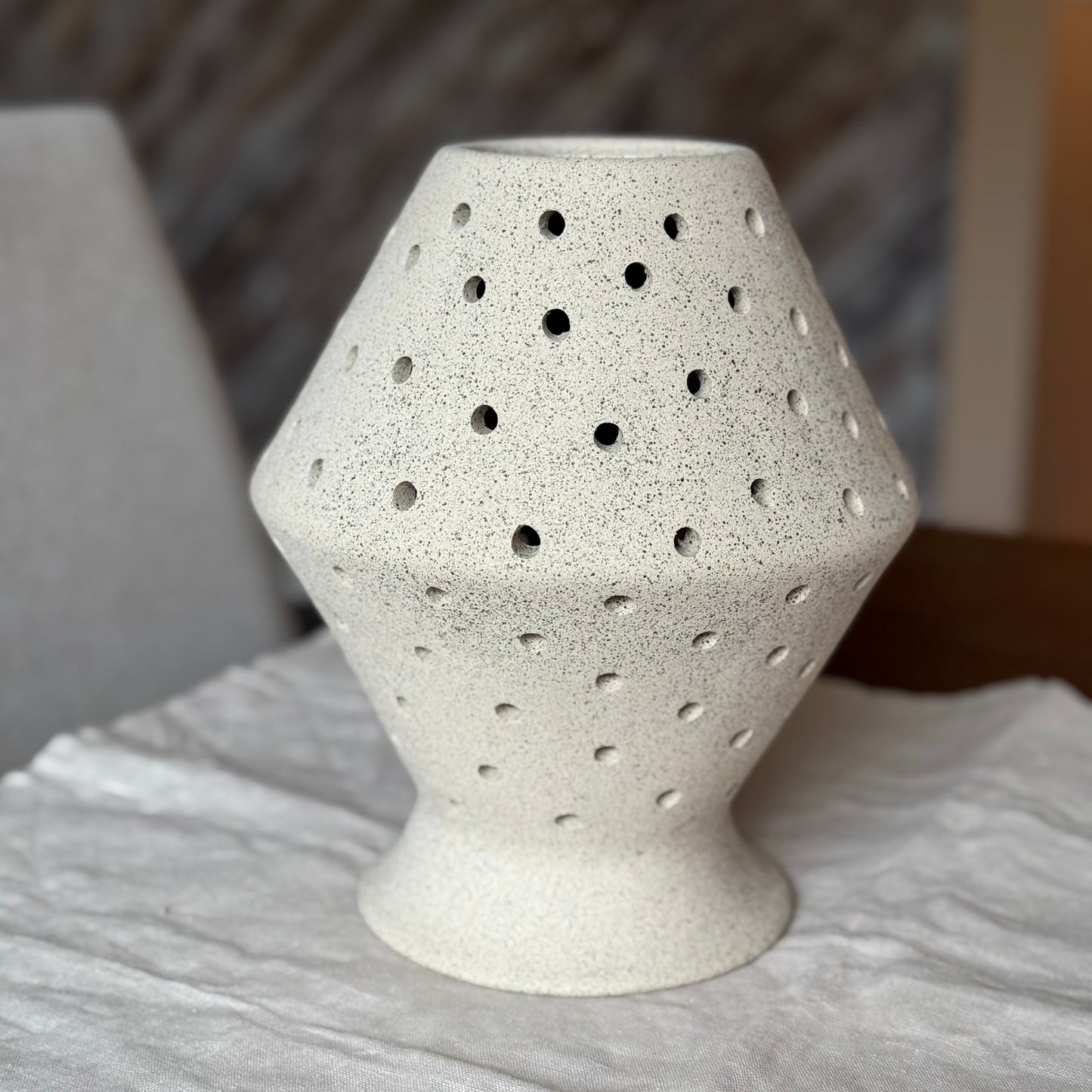 Speckled Vase Form Ceramic Pendant Light