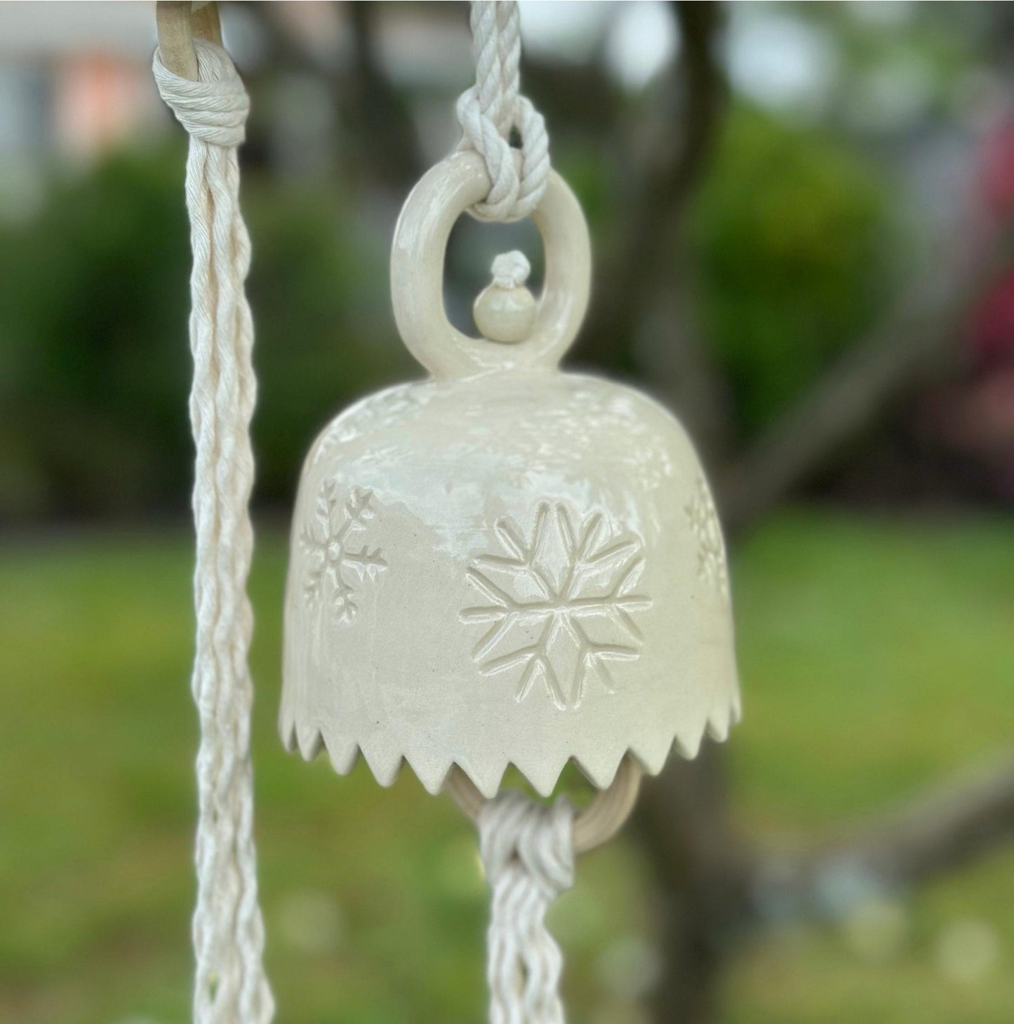 Snowflakes Bell