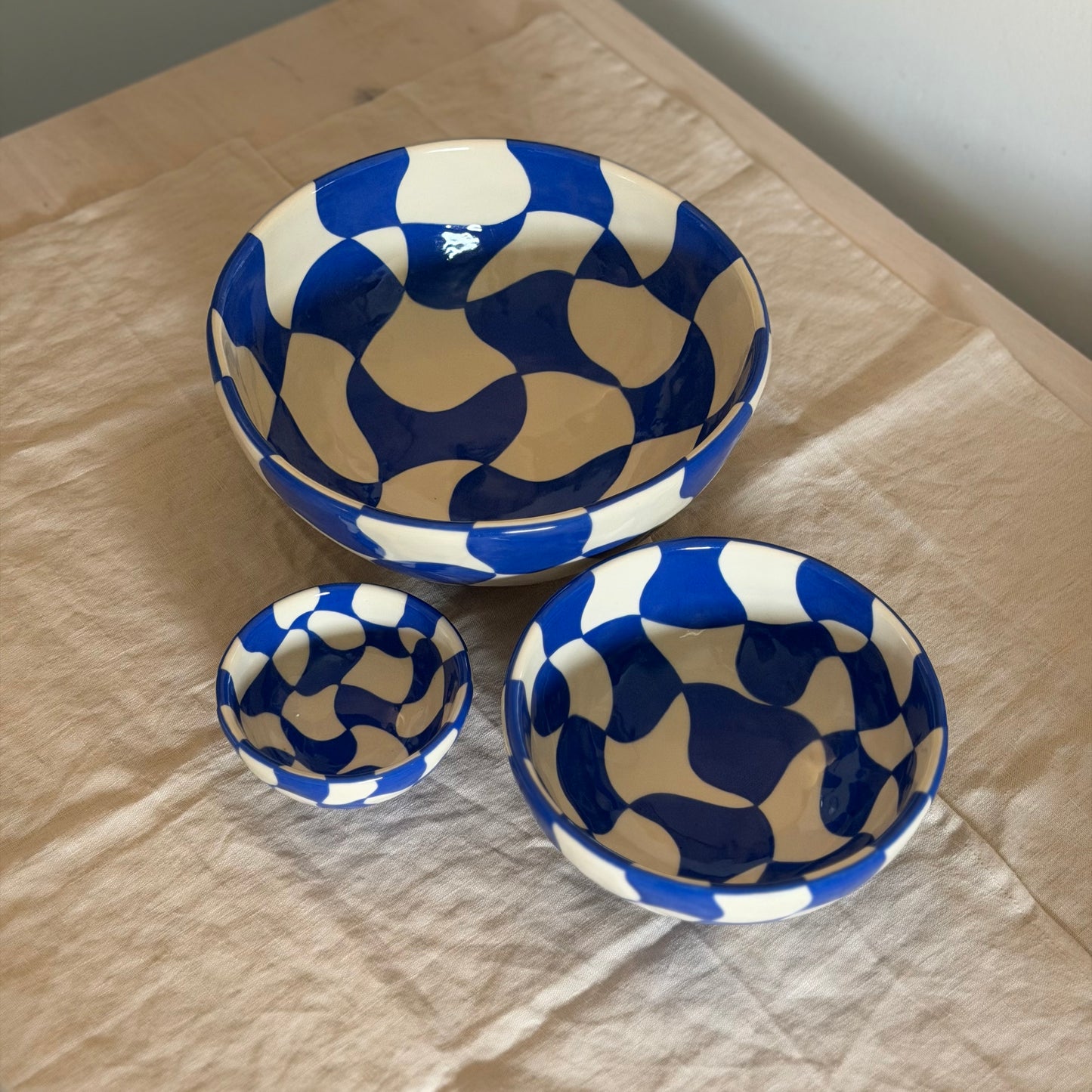 Wavy Checkered Bowls