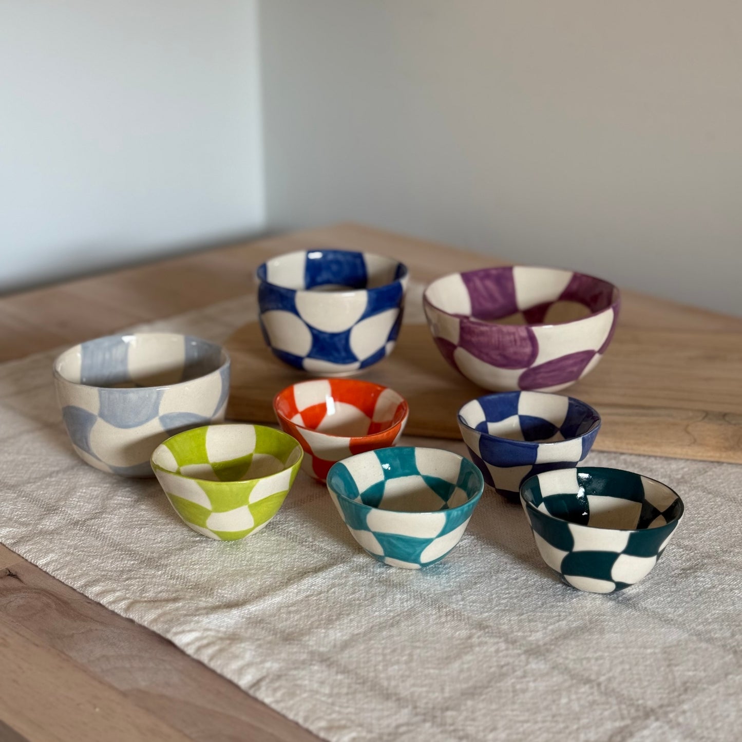 Ceramic Wavy Checkered Bowls