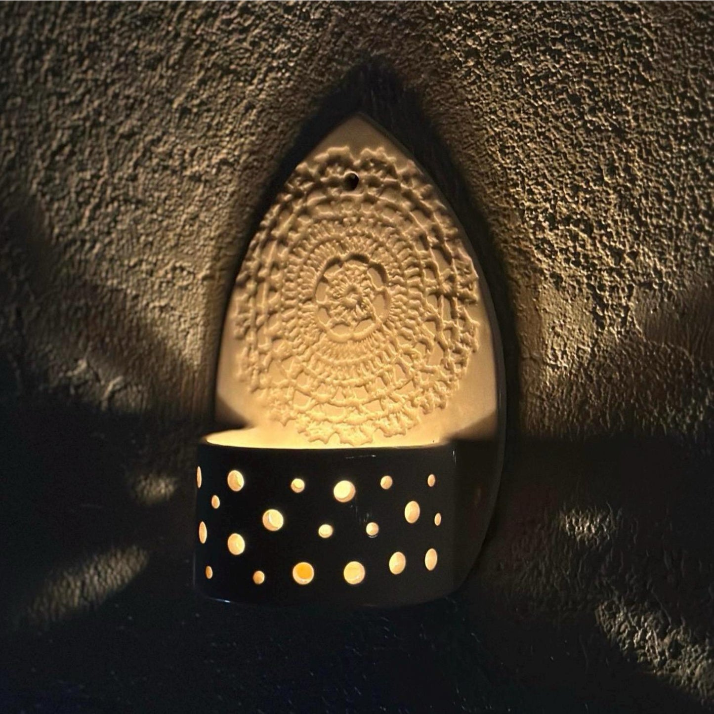 Lace Pattern Candle Holder