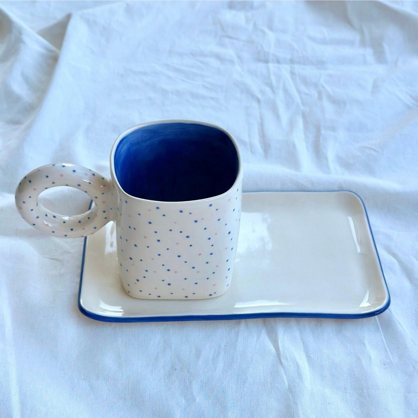 Dot Mug / Saucer