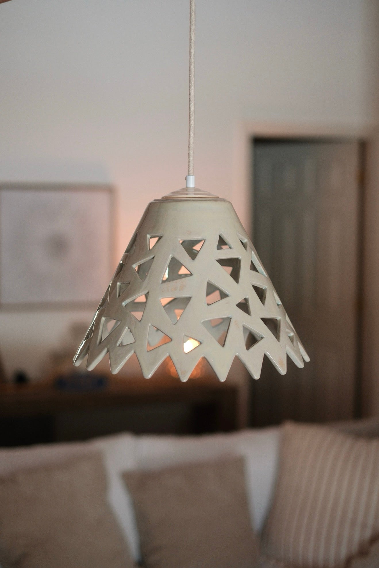 Triangle Cutouts Pendant Light