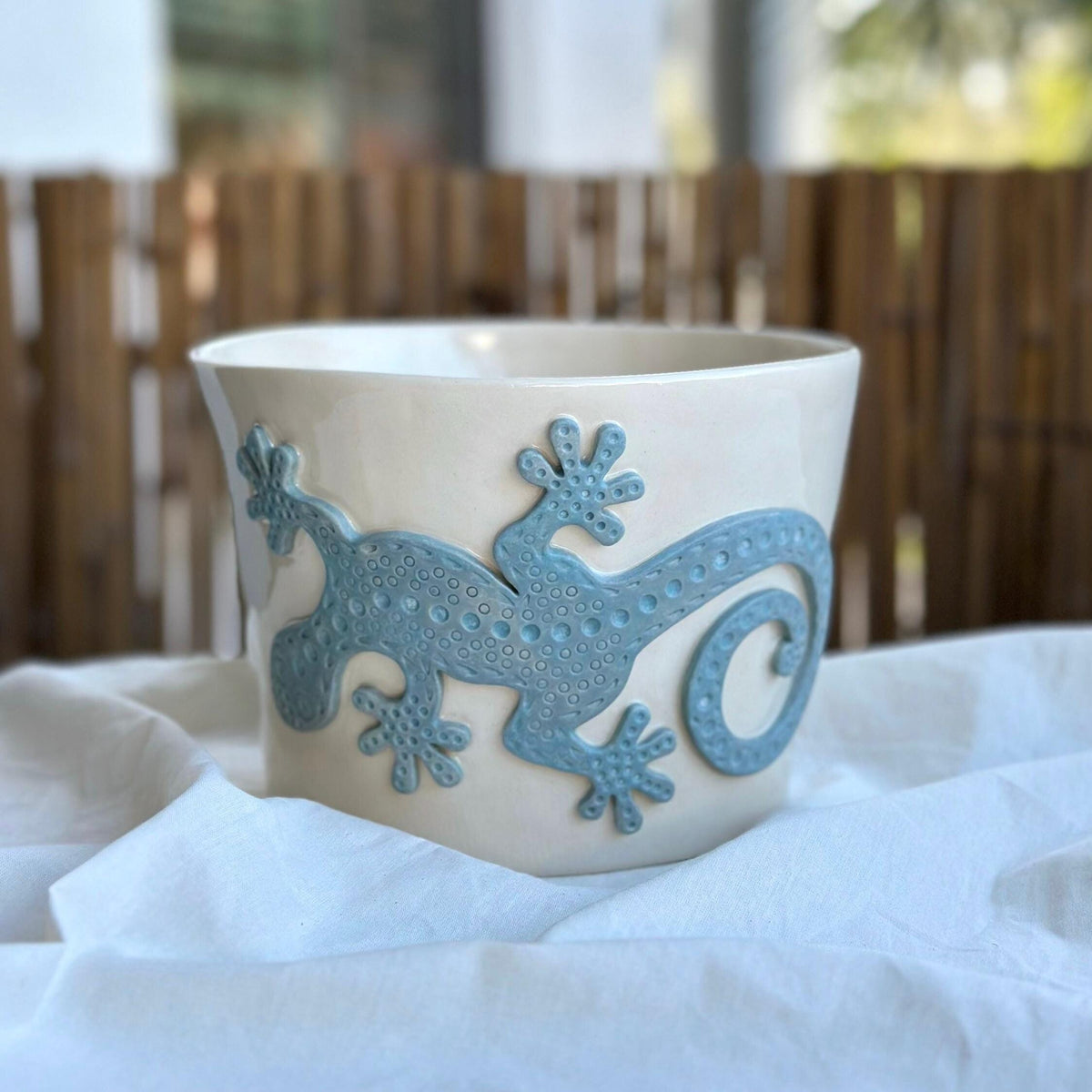 Ceramic Gecko Bowl — front view