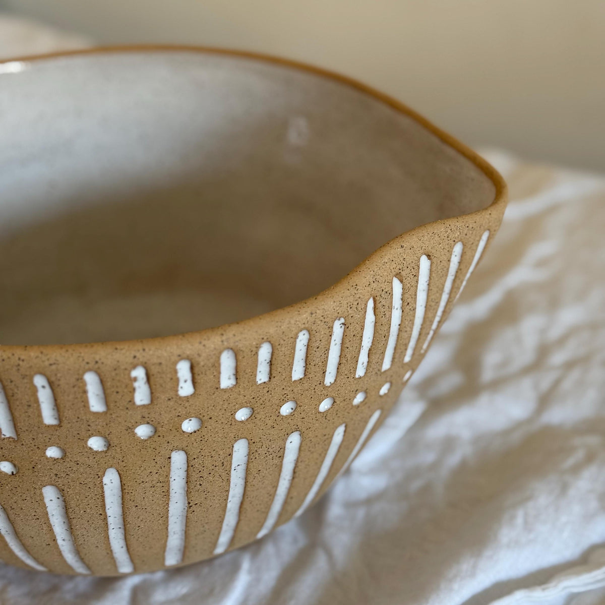 Ceramic Mixing Bowl with Spout — photo 5