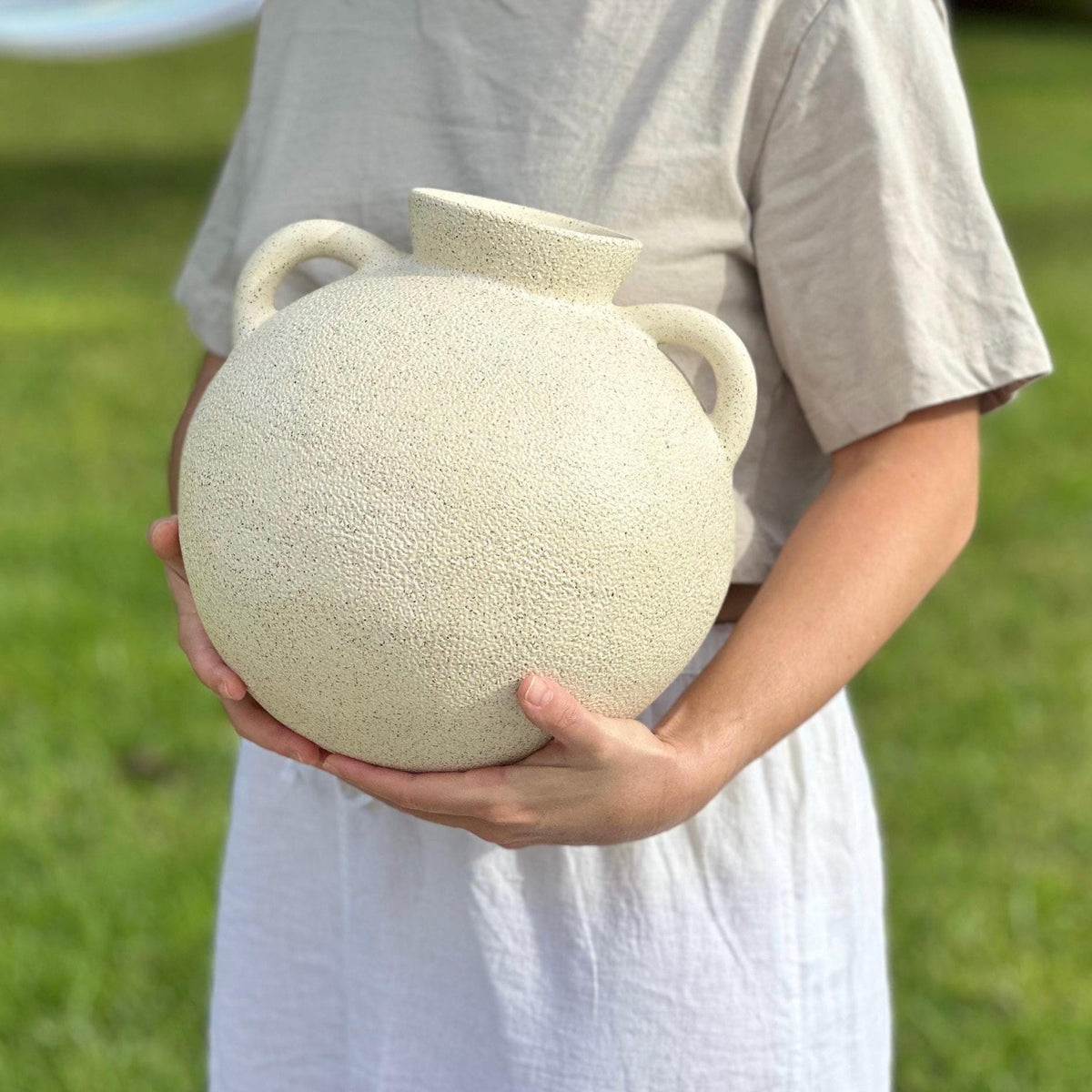 White Ceramic Vase — photo 2